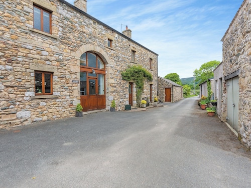 Warth Barn - UK44211