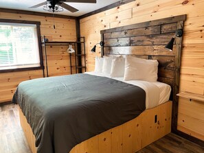 7 Schlafzimmer, Reisekinderbett, kostenloses WLAN, Bettwäsche