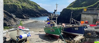 1 bedroom accommodation in St Mawes