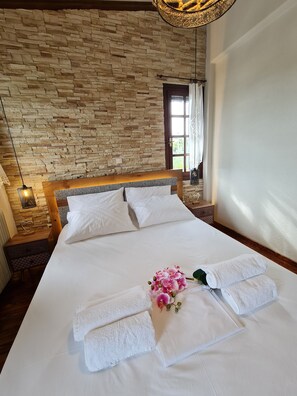 4 habitaciones, wifi y ropa de cama 