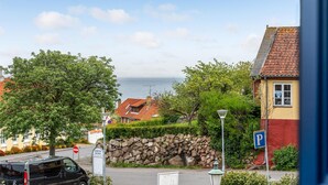 Property grounds - 3 bedroom nice apartment in Allinge (Allinge)