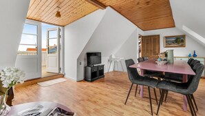 Dining - 3 bedroom nice apartment in Allinge (Allinge)
