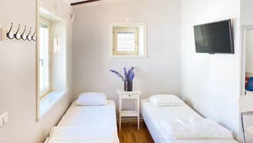 1 chambre, Wi-Fi gratuit, draps fournis