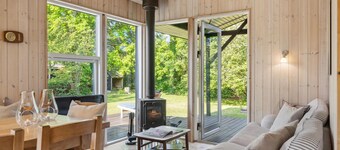 Nice home in Sjællands Odde with WiFi