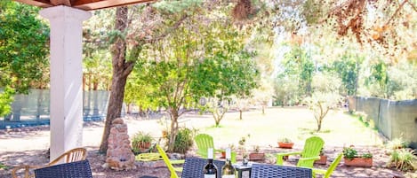 تناول الطعام بالخارج