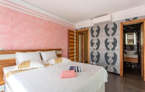 6 chambres, Wi-Fi gratuit, draps fournis