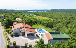 Exterior - 3 bedroom gorgeous home in Trgetari (Trgetari)