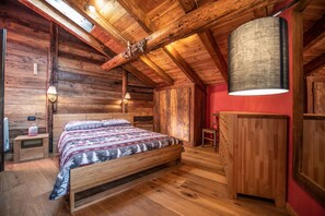 3 habitaciones, escritorio, cuna de viaje y wifi gratis