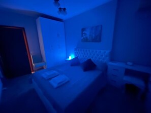 1 Schlafzimmer, Schreibtisch, Bügeleisen/Bügelbrett, kostenloses WLAN