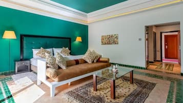 1 habitación, ropa de cama de alta calidad y colchones Select Comfort
