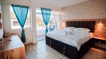 2 quartos, ferros/tábuas de passar roupa, Wi-Fi, roupa de cama