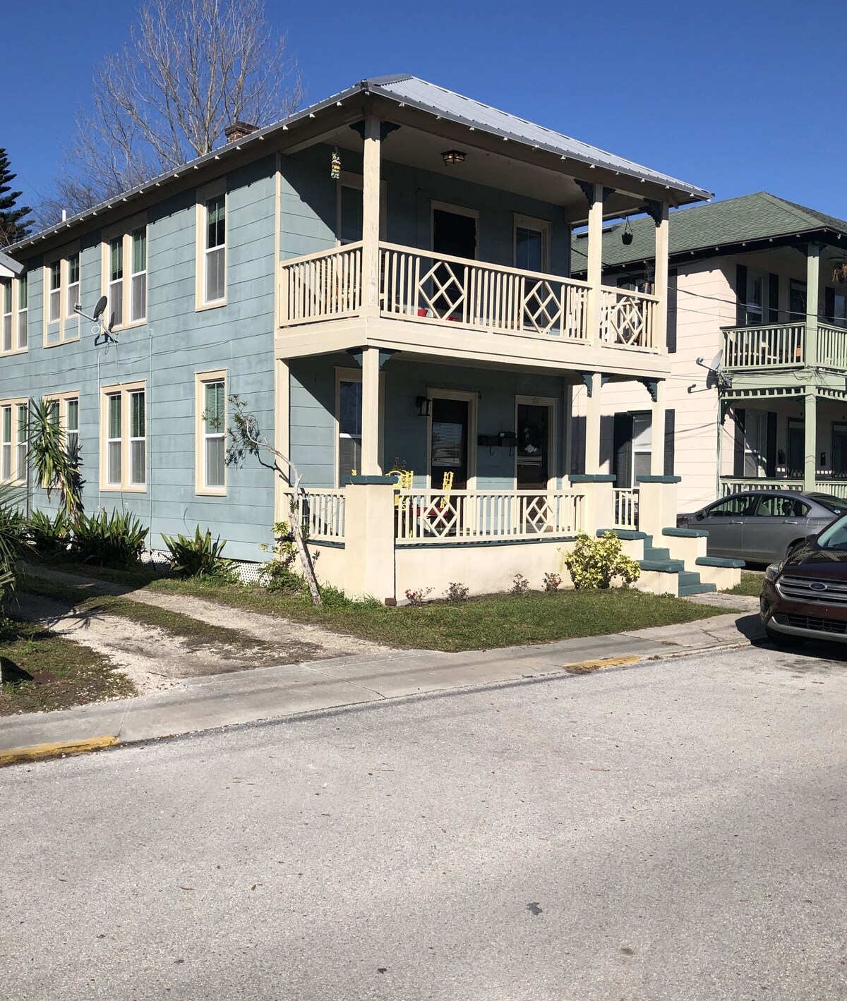 Photo 41 of Downtown Lodge-Clean-Pet Friendly-Free Parking
