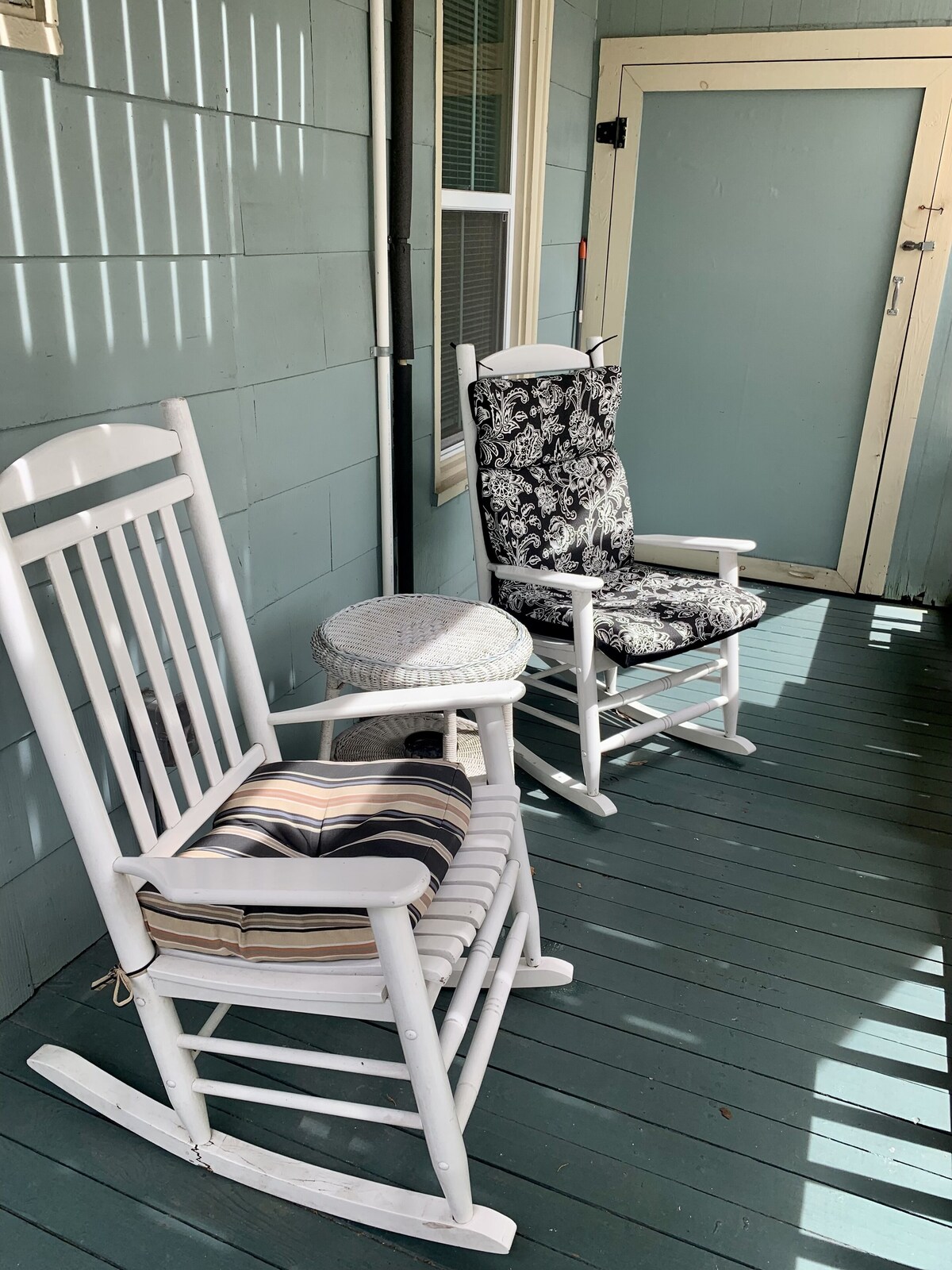 Photo 37 of Downtown Lodge-Clean-Pet Friendly-Free Parking