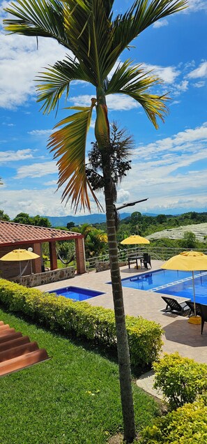 2 outdoor pools - Hotel Bora Bora Campestre Los mangos (Quimbaya)