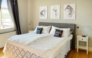 4 bedrooms, free WiFi