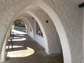 Exterior detail - New Opening in front of Roc de Sant Gaietà beach (Roda de Bará)