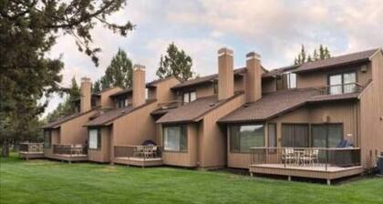 Eagle Crest Resort condo, Redmond, OR