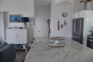 Interior - Breakers View Beach house perfect place to relax, unwind, sun, swim, snorkel
	

 (Grand Cayman)