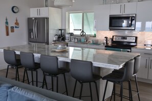 Fridge, microwave, oven, stovetop - Breakers View Beach house perfect place to relax, unwind, sun, swim, snorkel
	

 (Grand Cayman)