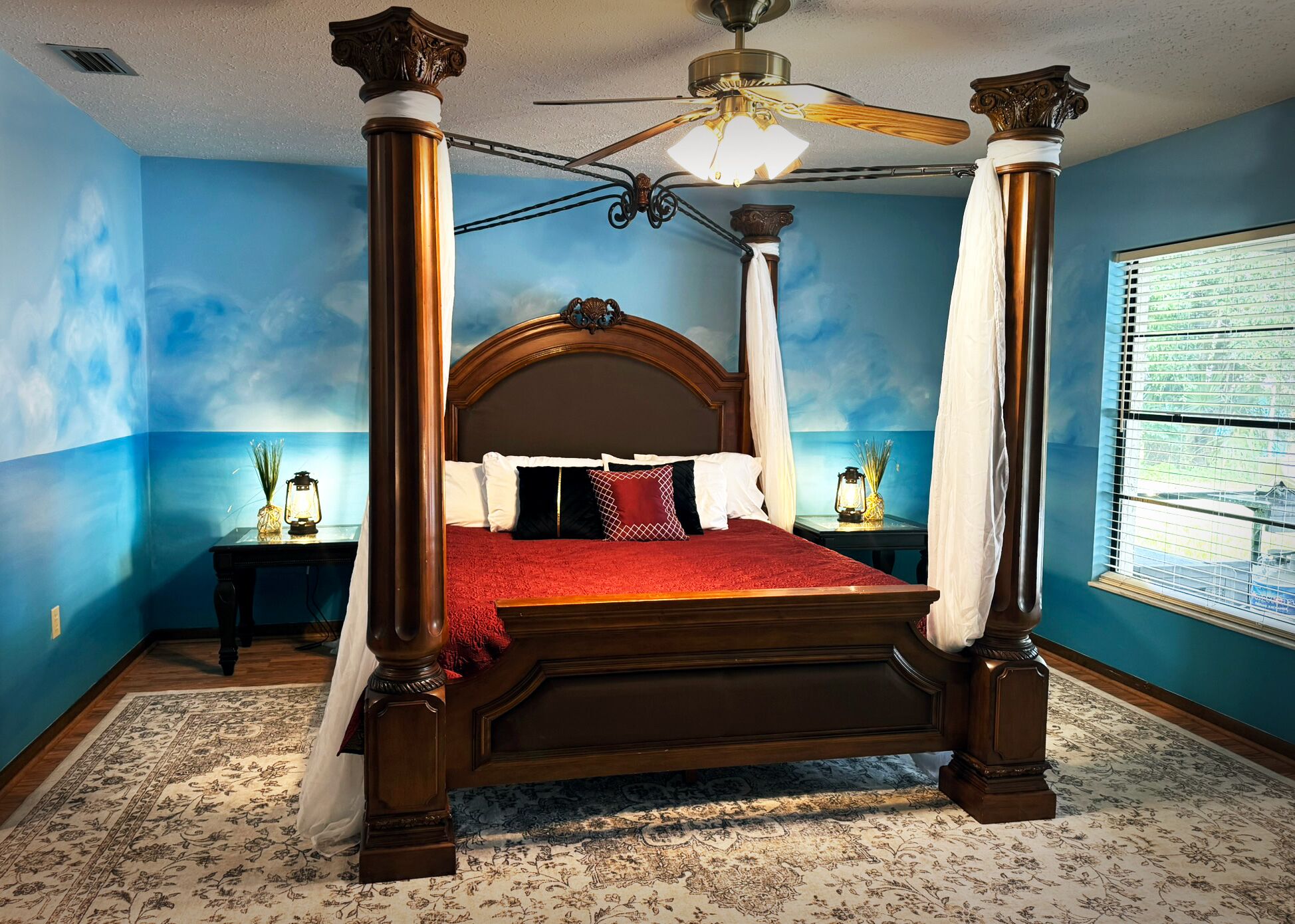 4 多间卧室、熨斗/熨衣板、免费 WiFi、床单