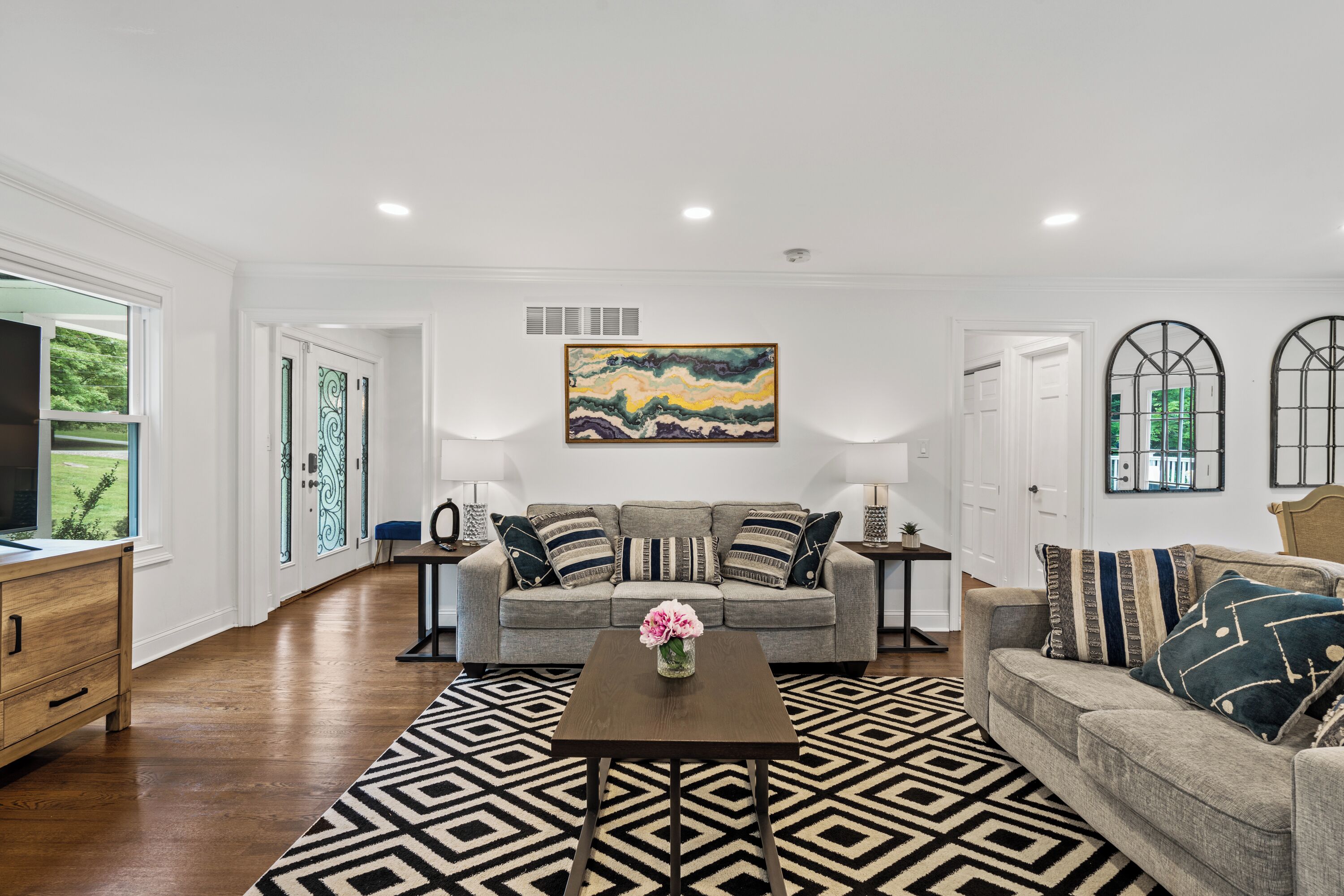Estate 5br 3.5bath With Igloo, Game Rm, Fire Pit Sleeps 16- 5min Princeton Dwtn - Princeton, NJ