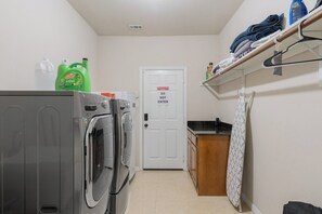 Uklassifisert bilde, 4 av 25, knapp