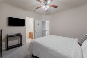 5 chambres, bureau, fer et planche à repasser, Wi-Fi gratuit