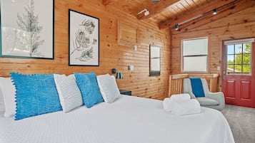 1 bedroom, iron/ironing board, travel cot, WiFi
