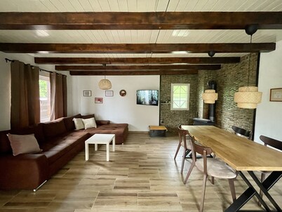 Escape to Tranquility: Serene Weekend House in Fruska Gora Mountains