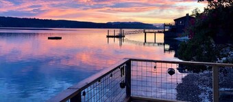 Keys on the Canal - Stunning Beachfront Bungalow!