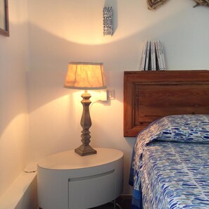 1 bedroom, free WiFi, bed sheets - The Rooms by the Sea (Portoferraio)