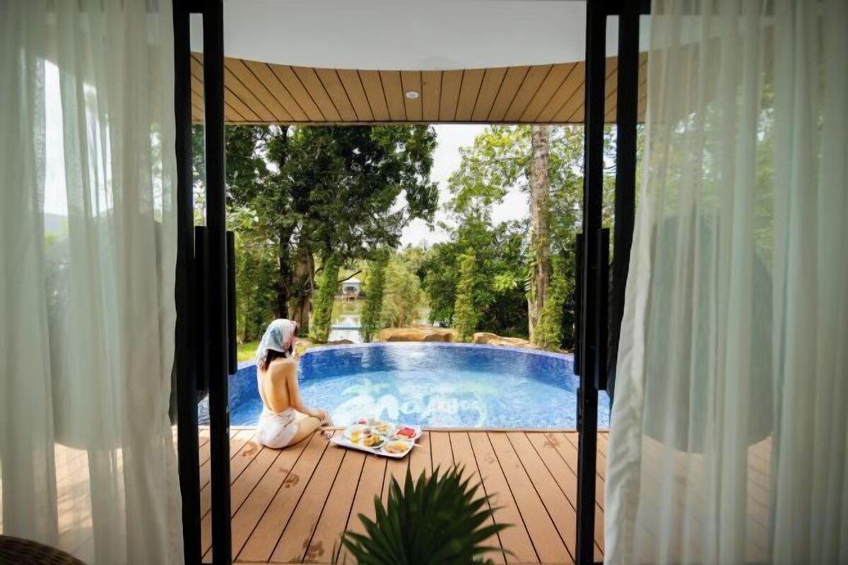 Romantic Villa