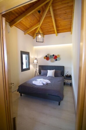 2 Schlafzimmer, schallisolierte Zimmer, Bügeleisen/Bügelbrett, WLAN