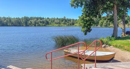 Stunning home in Tingsryd with WiFi