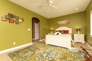 7 Schlafzimmer, Bügeleisen/Bügelbrett, kostenloses WLAN, Bettwäsche