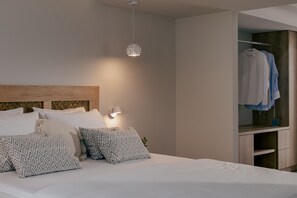 In-room safe, laptop workspace, soundproofing, iron/ironing board - Anassa Suites by Estia Adults Only (Hersonissos)