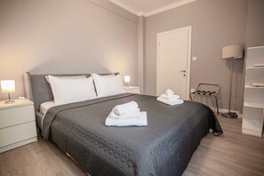 1 bedroom, free WiFi, bed sheets - Axd DownTown Spacious Lux Apartment (Alexandroupoli)
