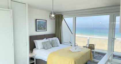 26 Piazza - amazing seaviews of Porthmeor Beach