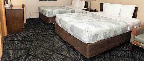 Basic Double Room | Free WiFi, bed sheets