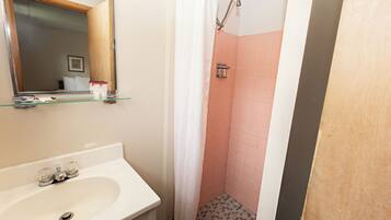 Shower, towels, soap, shampoo