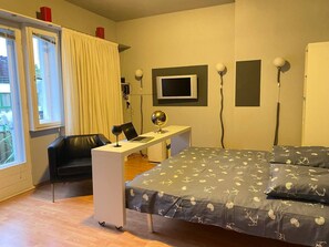 1 sovrum, strykjärn/strykbräda, wi-fi och sängkläder