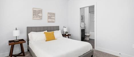 2 chambres, fer et planche à repasser, Wi-Fi, draps fournis