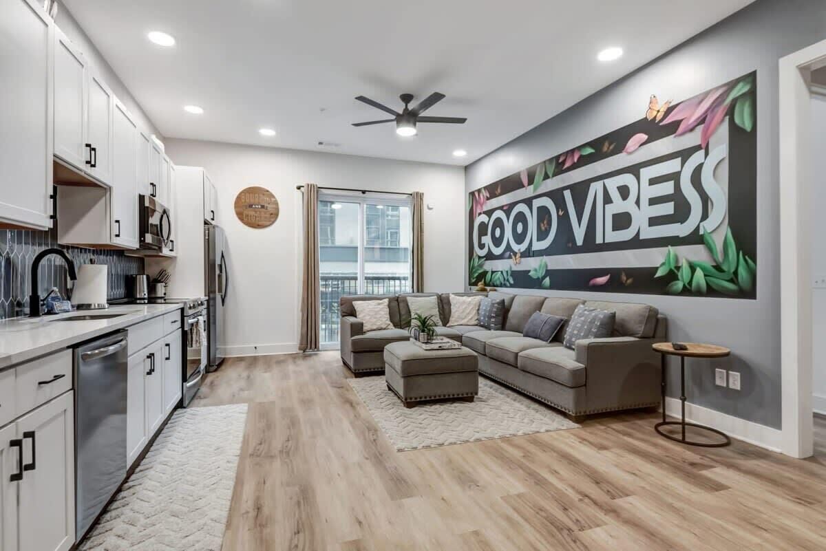 Cozy E Nash Condo by 5 Points - 1.2mi to Broadway