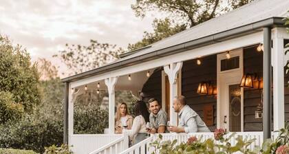 'Blooms At Berry' - Luxury in the Heart of Berry