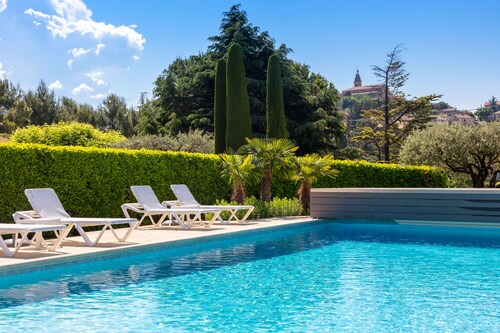 'chez Nous' Pour 2 Personnes, Calme, Pied du Mont-ventoux, Piscine, Wifi, Clim