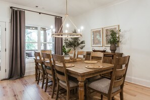 Dining - Newly built home in Five Points — 1 mile to UGA (Athens)