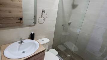 Shower, towels, soap, shampoo