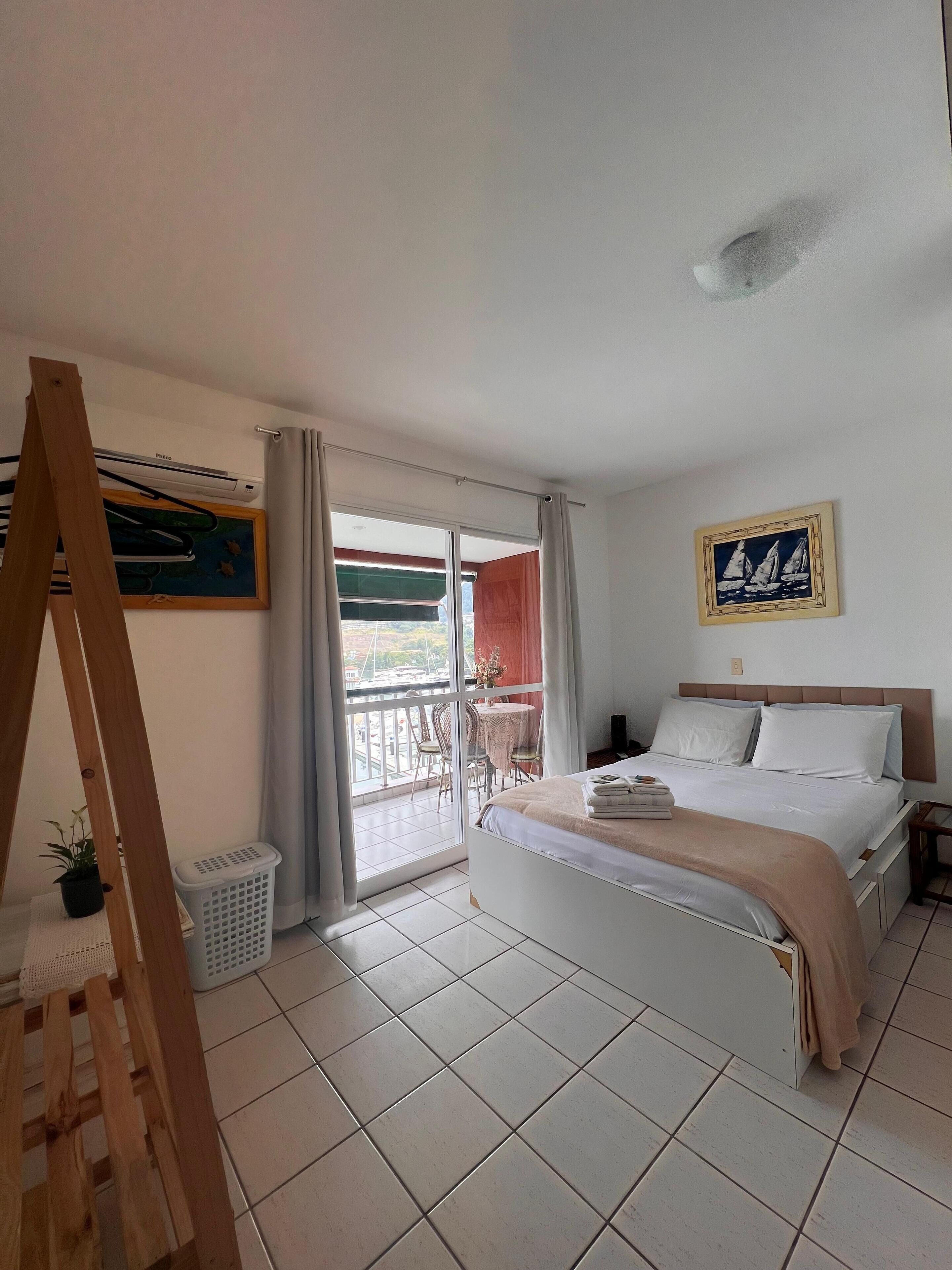 Family Studio, 2 Double Beds, Ensuite, Ocean View | Individually decorated, individually furnished, desk, soundproofing