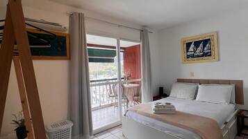 Familienstudio, 2 Doppelbetten, mit Bad, Meerblick