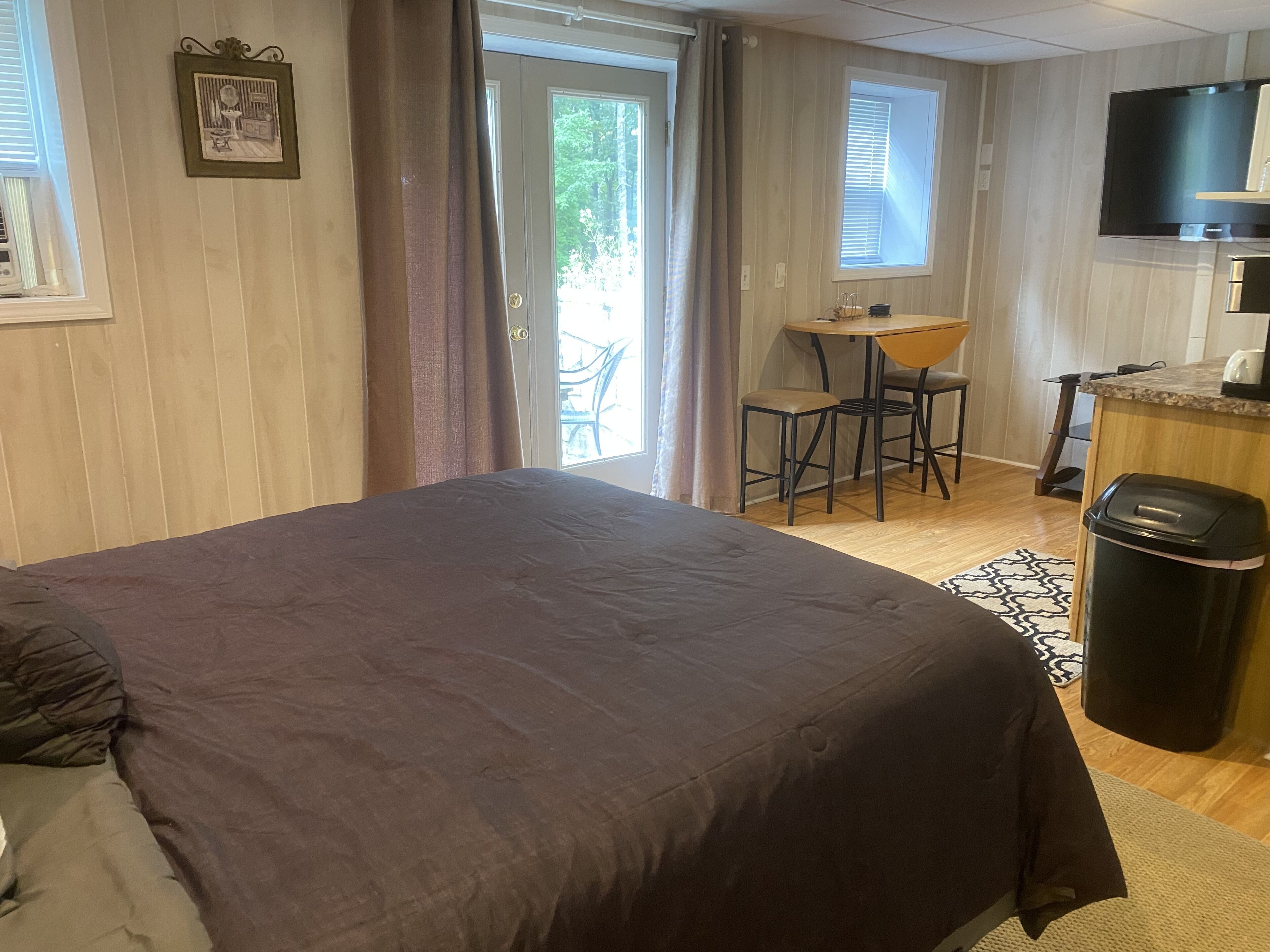 1 bedroom, WiFi, bed sheets